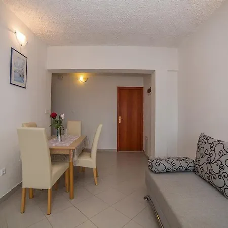 In Okrug Gornji With Sea View, Balcony, Air Conditioning, Wifi 5048-2 *