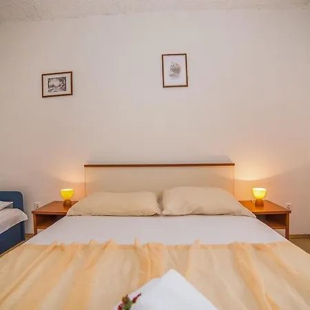 Apartment In Okrug Gornji With Sea View, Balcony, Air Conditioning, Wifi 5048-2 *