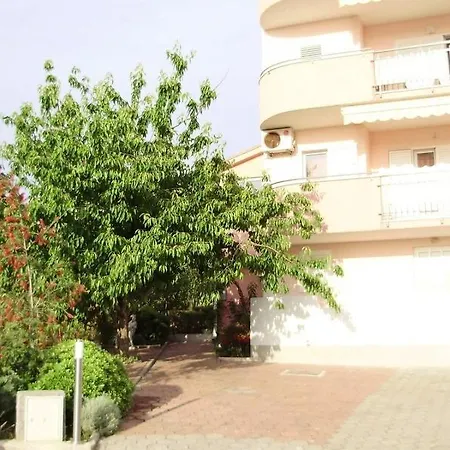 Apartment In Okrug Gornji With Sea View, Balcony, Air Conditioning, Wifi 5048-2 *