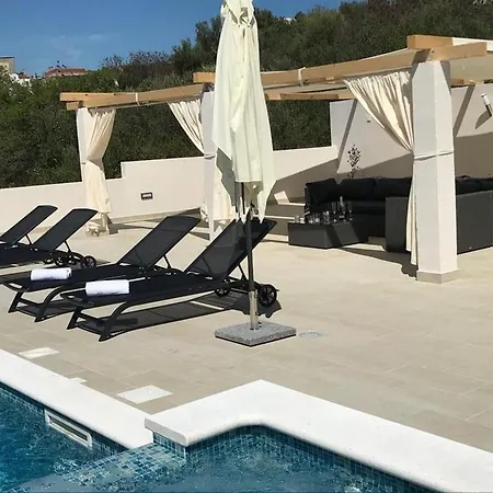 In Okrug Gornji With Sea View, Balcony, Air Conditioning, Wifi 5048-2 Apartment *